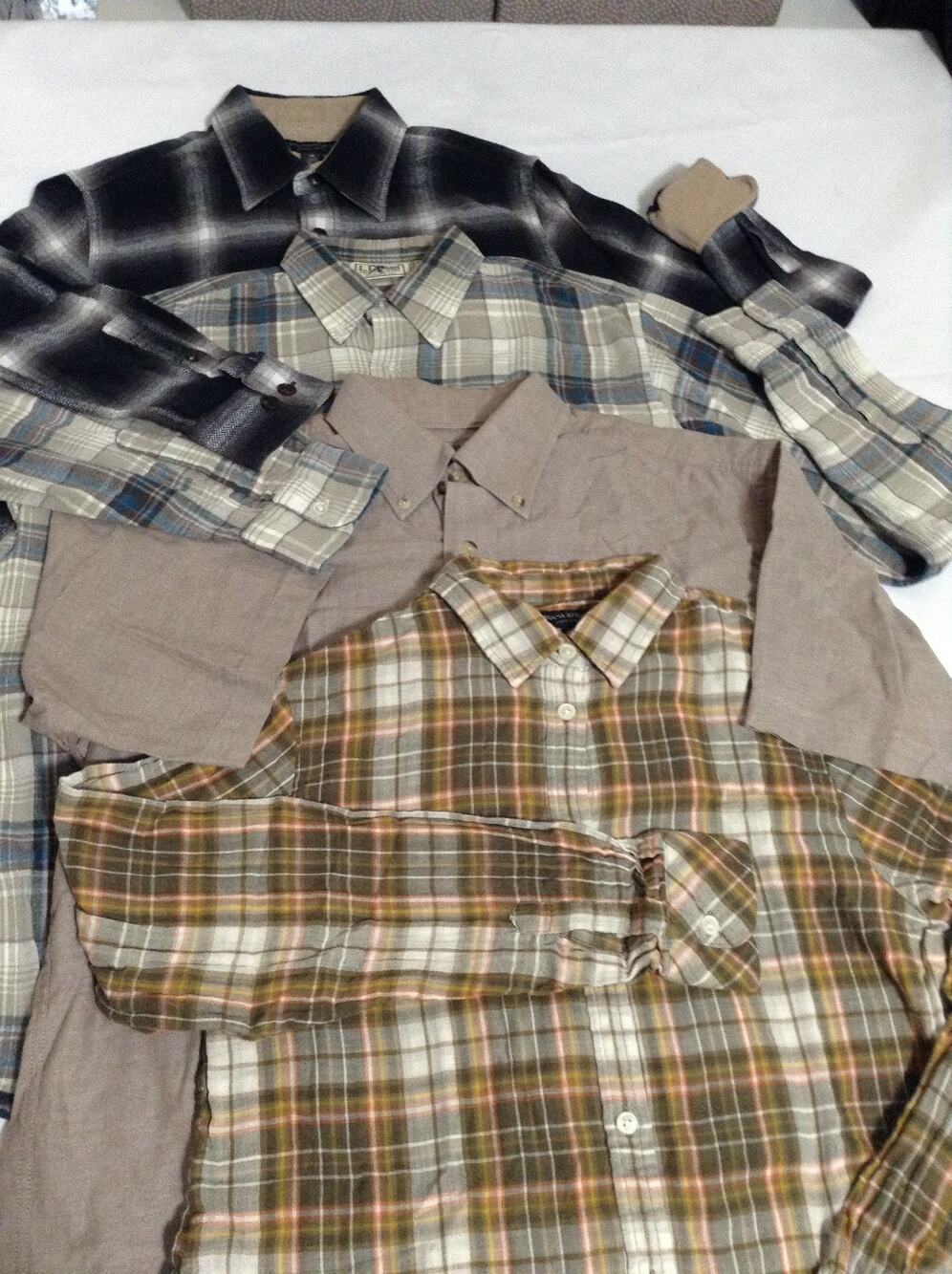 Banana Republic & L.L. Bean Mens & Womens Medium Shirts Lot of 4